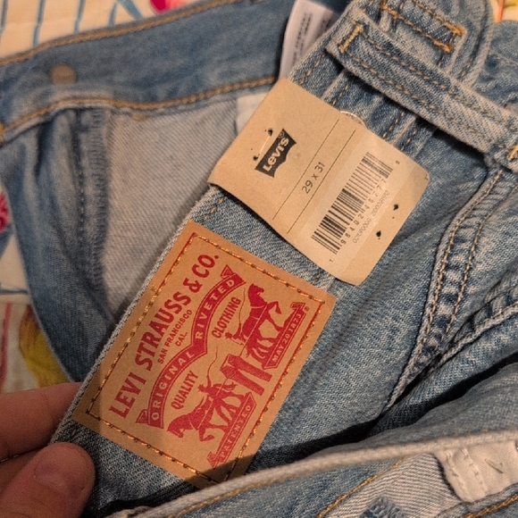 NWT Levi's Denim Blue Cinch Baggy Jeans - Picture 4 of 4